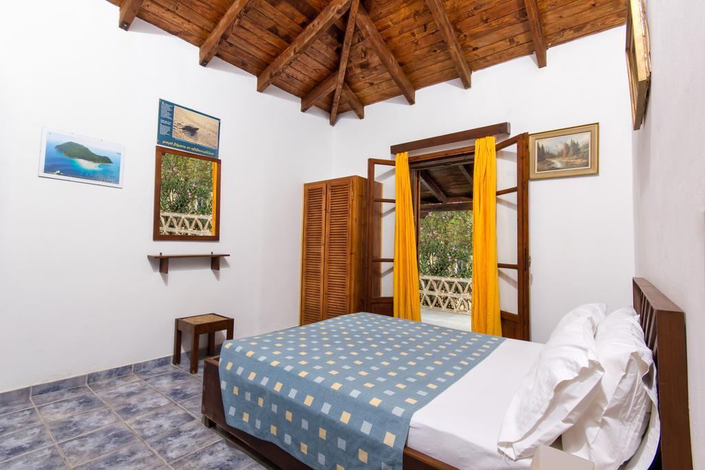 Liuba Houses Vasilikí 部屋 写真