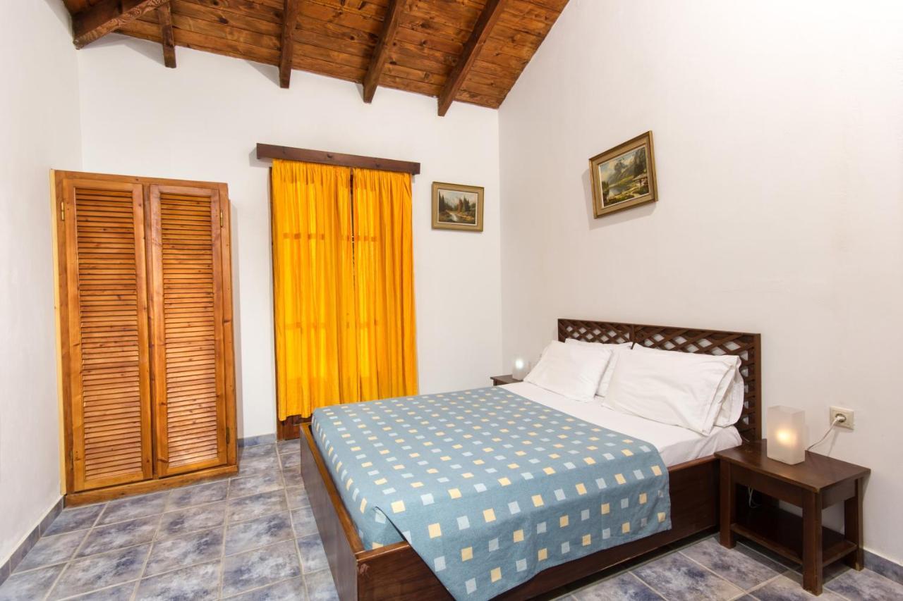 Liuba Houses Vasilikí エクステリア 写真